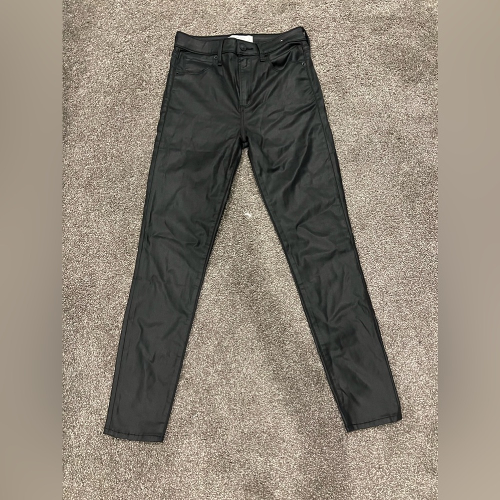 Abercrombie & Fitch black faux leather skinny jeans size 4r/27